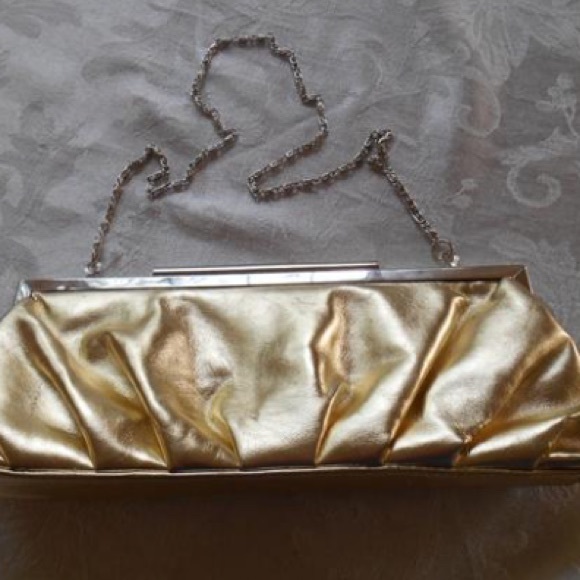 Gonna donate👜Lulu Townsend Metallic Gold Clutch👜 - Picture 1 of 4